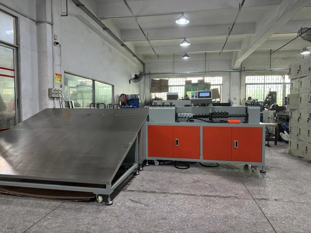 Máquina de moldeado de malla de nylon de alta precisión