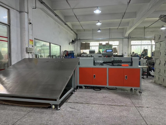 Máquina de moldeado de malla de nylon de alta precisión