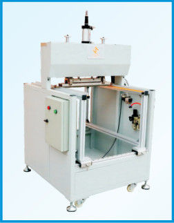 máquina semi automática de la fabricación del filtro de aire 7pa para las tiras decorativas